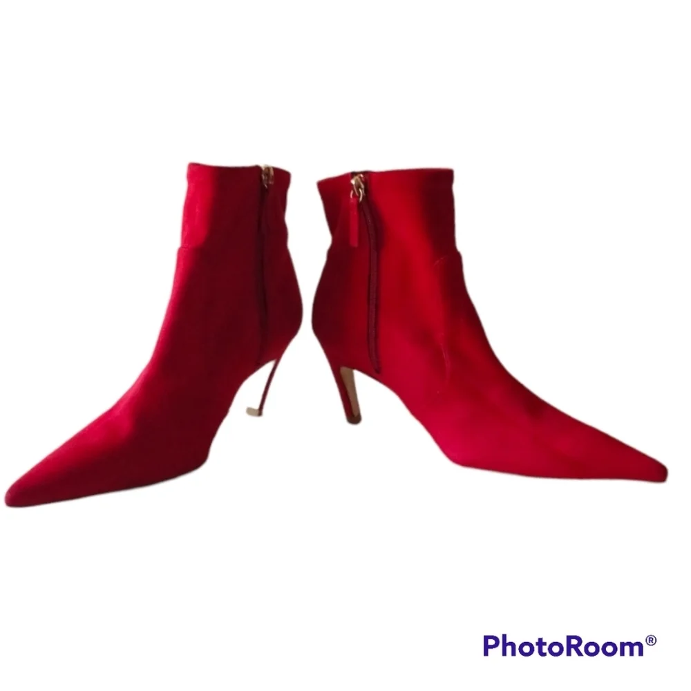👠 NWOT Good American Icon Red Suede Ankle Booties. Size 6.5